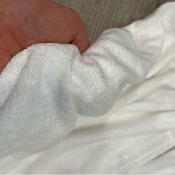 39. Project Social Los Angeles White Fleece Tank Top - Picture 5 of 5